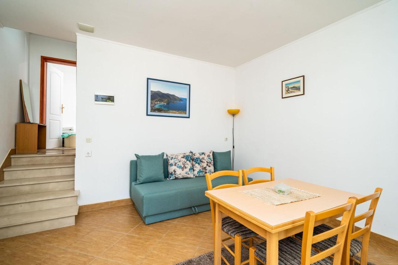 Apartment Zuljana 10233B Екстер'єр фото